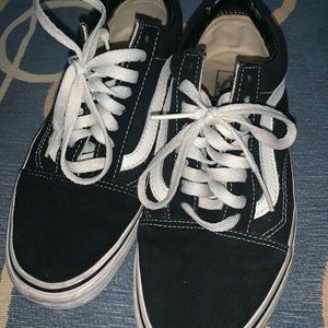 old skool vans (black and white)